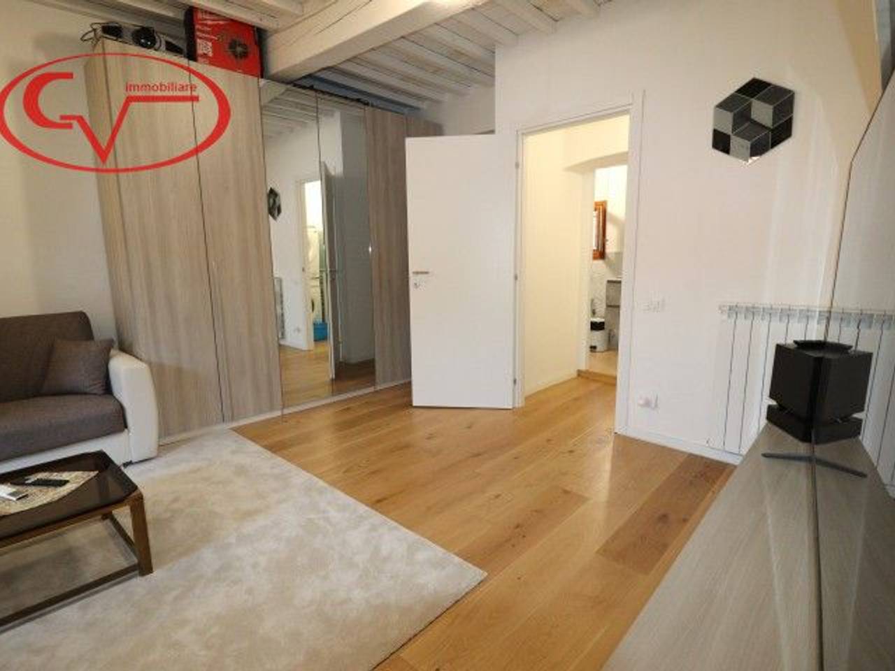 casa indipendente in vendita a Montevarchi