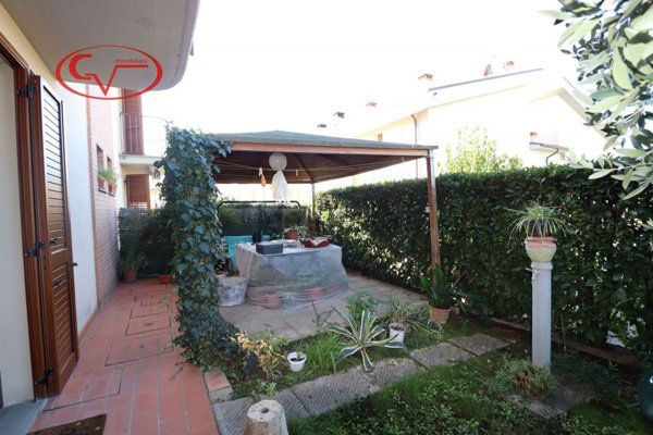 casa indipendente in vendita a Montevarchi in zona Levane