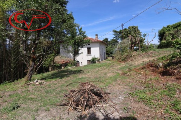casa indipendente in vendita a Montevarchi in zona Caposelvi