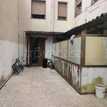appartamento in vendita a Montevarchi in zona Levane