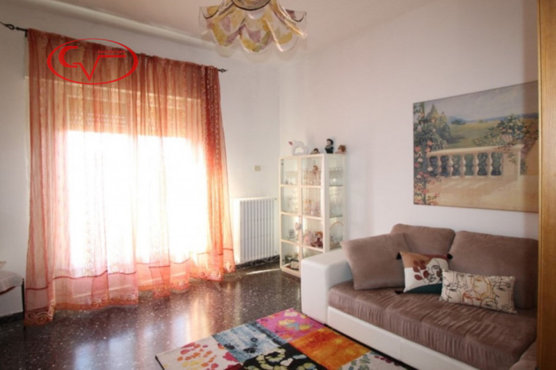 appartamento in vendita a Montevarchi in zona Mercatale Valdarno