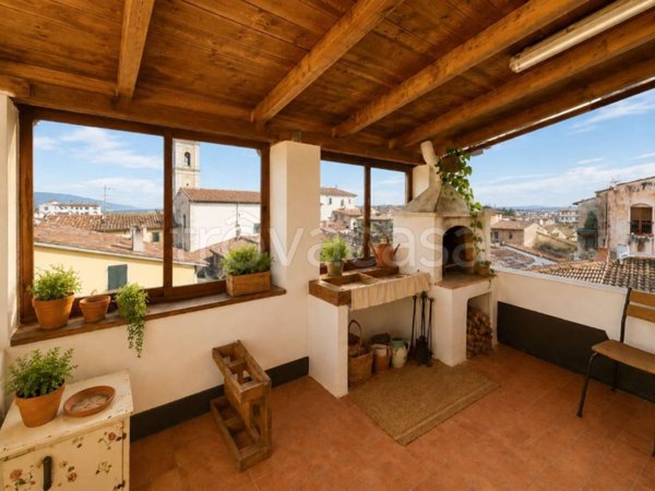 appartamento in vendita a Montevarchi