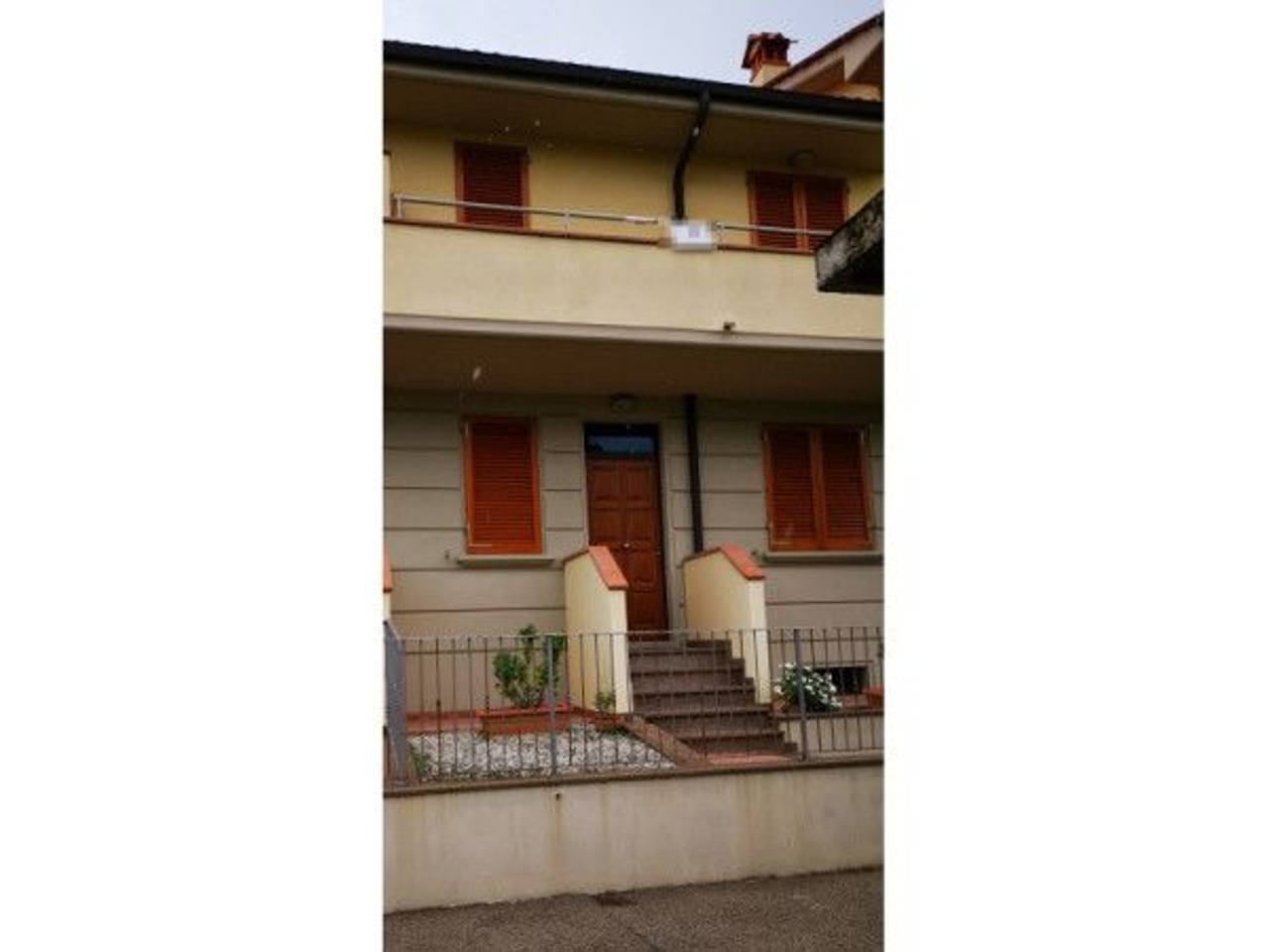 casa indipendente in vendita a Montevarchi in zona Levanella