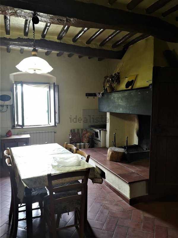casale in vendita a Montevarchi in zona Moncioni