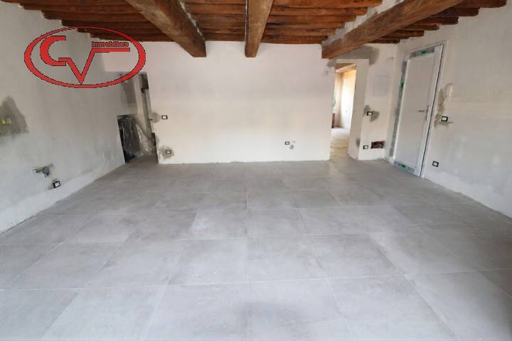 appartamento in vendita a Montevarchi in zona Levane