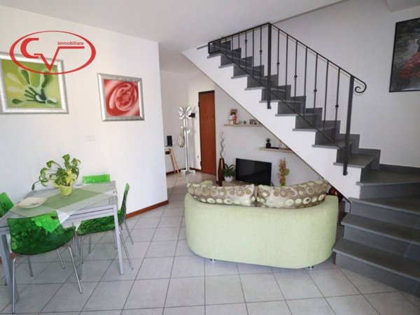 appartamento in vendita a Montevarchi in zona Levane