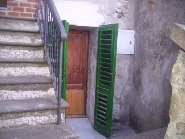appartamento in vendita a Montevarchi in zona Moncioni