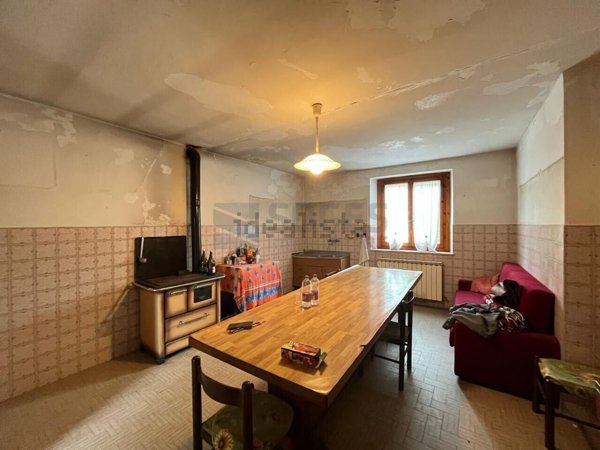 appartamento in vendita a Montevarchi