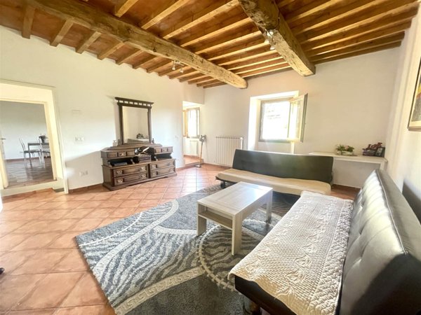 appartamento in vendita a Montevarchi in zona Levane
