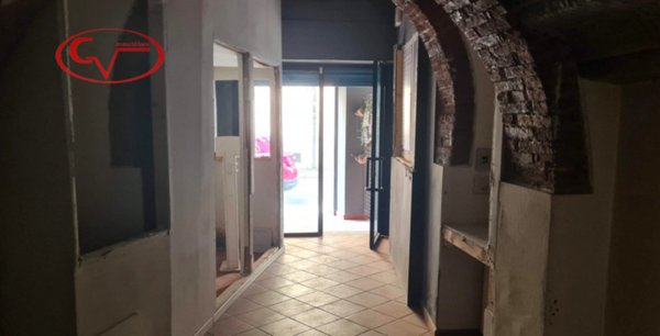 negozio in vendita a Montevarchi