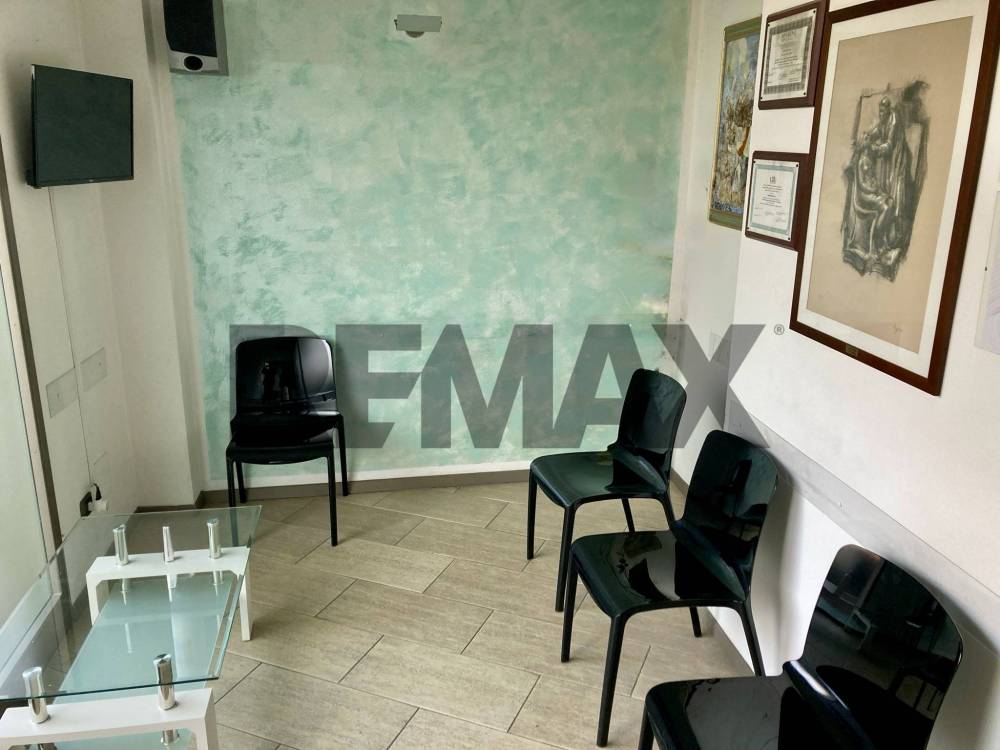 ufficio in vendita a Montevarchi
