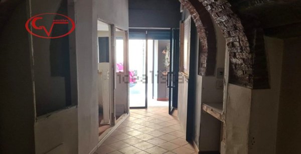 locale commerciale in vendita a Montevarchi