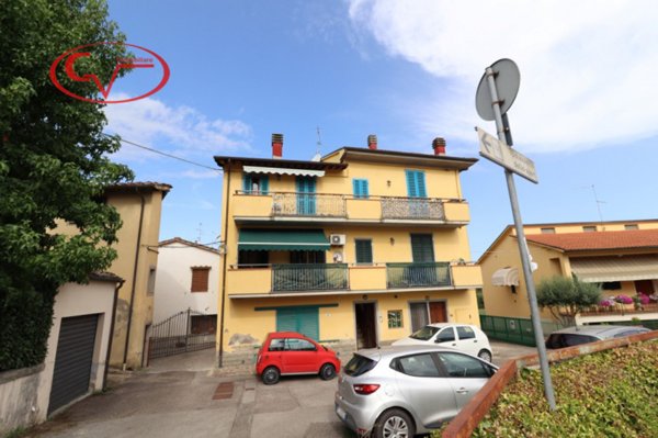 appartamento in vendita a Montevarchi in zona Levane