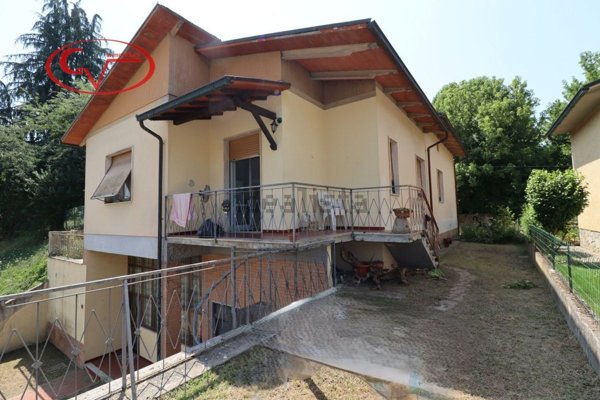 casa indipendente in vendita a Montevarchi in zona San Tommè