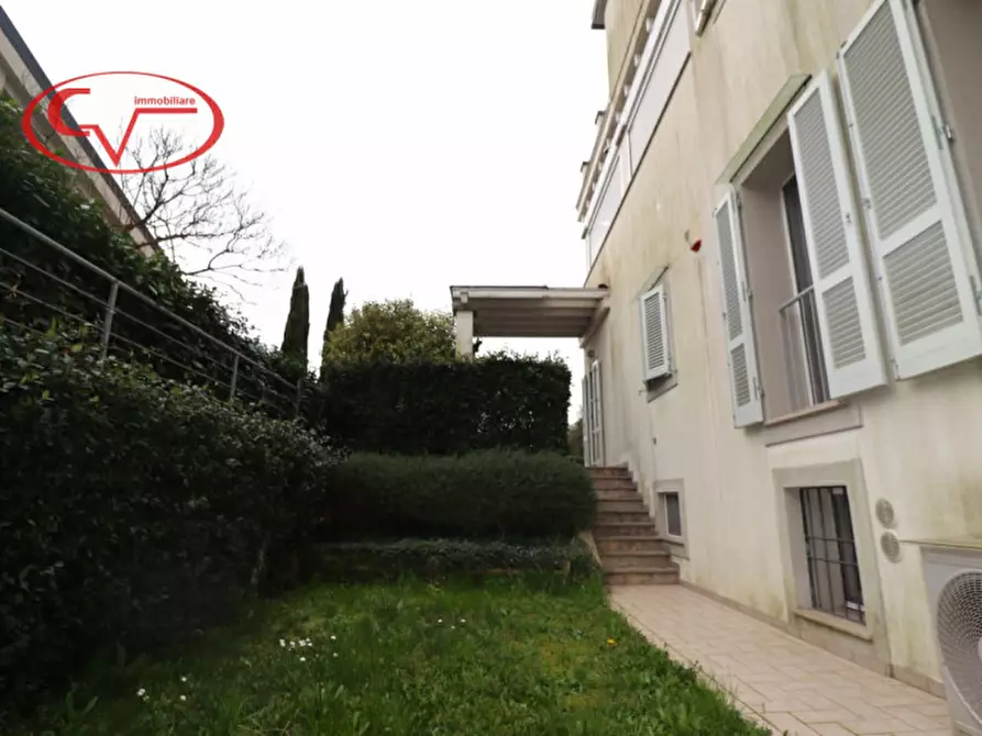 casa indipendente in vendita a Montevarchi
