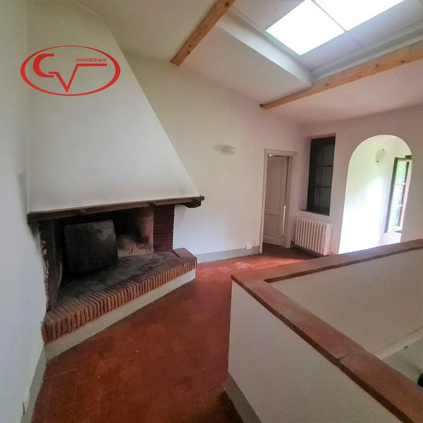 casa indipendente in vendita a Montevarchi in zona Noferi-Lavatoio