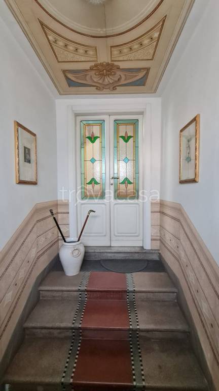 casa indipendente in vendita a Montevarchi