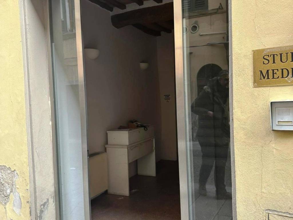 ufficio in vendita a Montevarchi