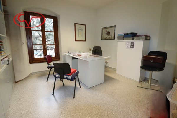 ufficio in vendita a Montevarchi