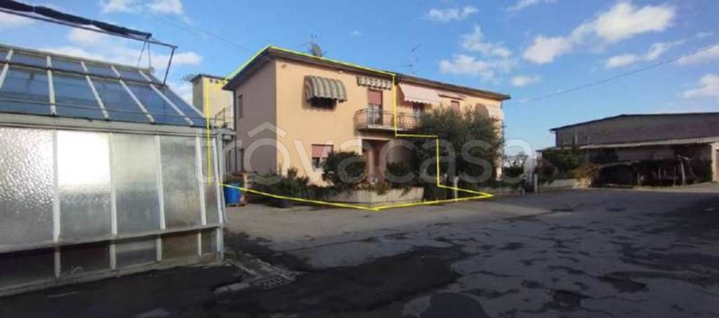 appartamento in vendita a Montevarchi in zona Levanella