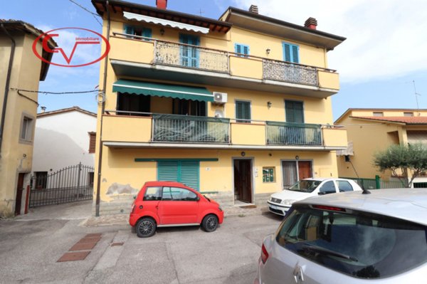 appartamento in vendita a Montevarchi in zona Levane
