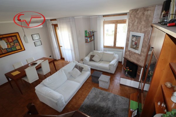 appartamento in vendita a Montevarchi in zona Levanella