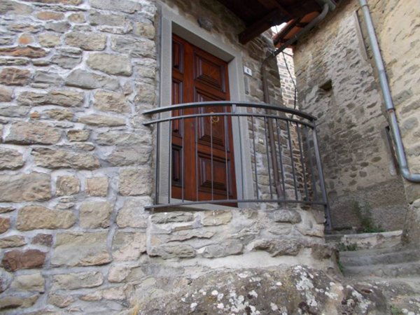 appartamento in vendita ad Ortignano Raggiolo in zona Raggiolo
