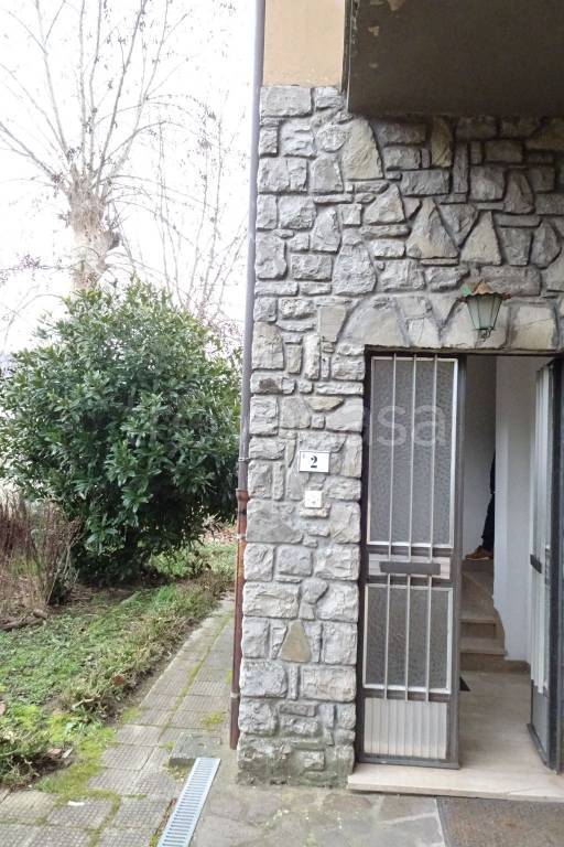 appartamento in vendita ad Ortignano Raggiolo