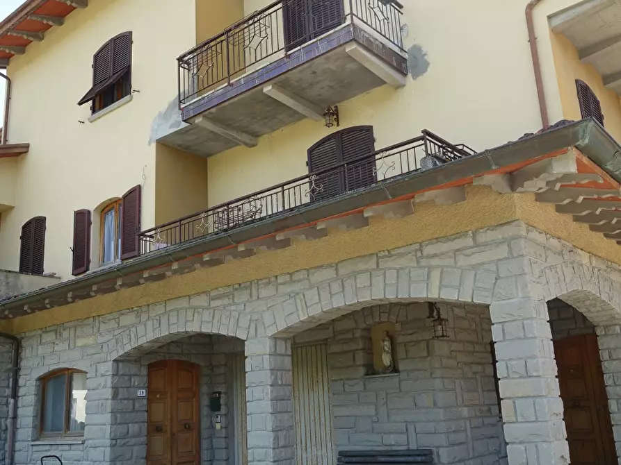 appartamento in vendita ad Ortignano Raggiolo