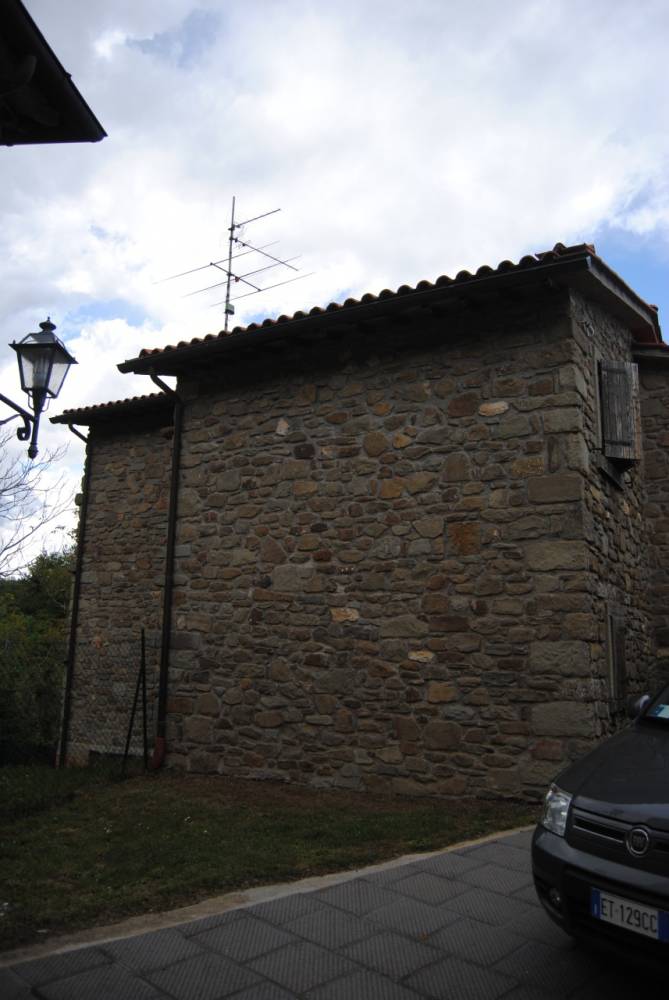 casa indipendente in vendita ad Ortignano Raggiolo