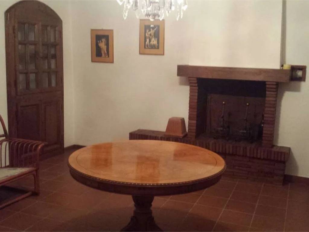 appartamento in vendita ad Ortignano Raggiolo