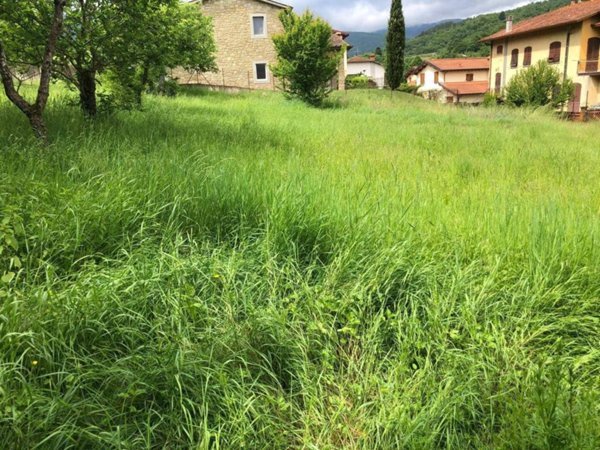 terreno edificabile in vendita ad Ortignano Raggiolo