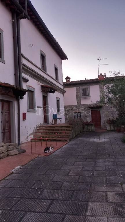 appartamento in vendita ad Ortignano Raggiolo in zona Raggiolo