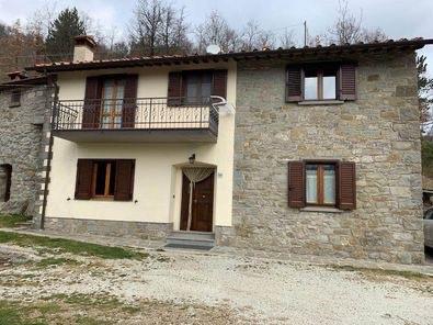 casa indipendente in vendita a Pieve Santo Stefano in zona Valsavignone