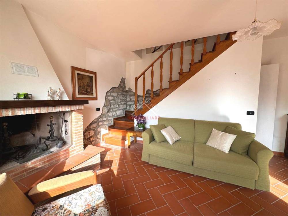 casa indipendente in vendita a Pieve Santo Stefano in zona Valsavignone
