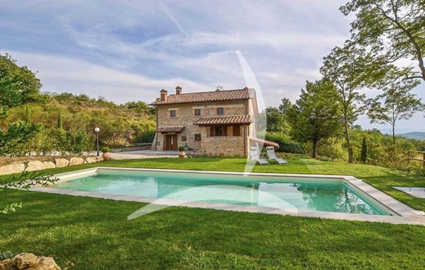 casa indipendente in vendita a Pieve Santo Stefano