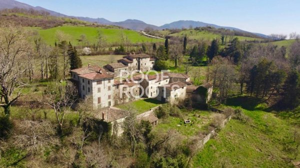 casa indipendente in vendita a Pieve Santo Stefano