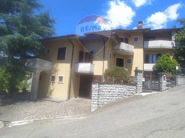 casa indipendente in vendita a Pieve Santo Stefano