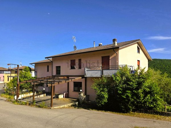 negozio in vendita a Pieve Santo Stefano