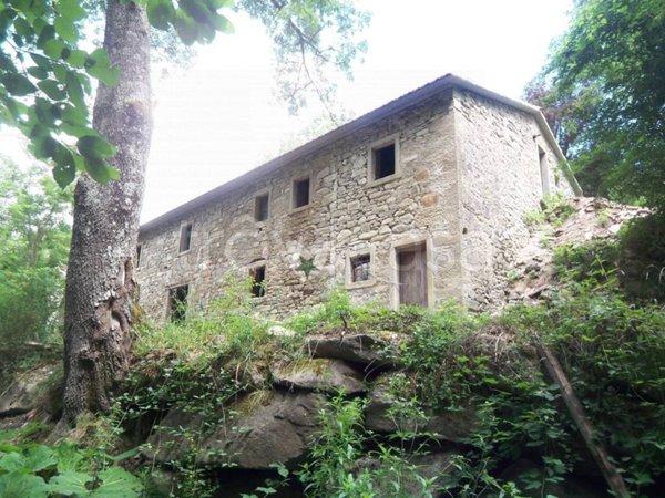 casa indipendente in vendita a Pieve Santo Stefano in zona Ville di Roti