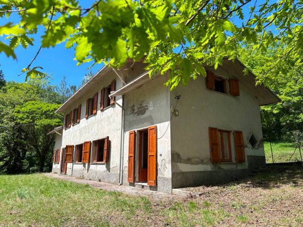 casa indipendente in vendita a Pieve Santo Stefano in zona Valsavignone