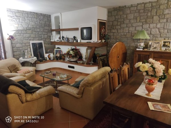 casa indipendente in vendita a Poppi in zona Ponte a Poppi