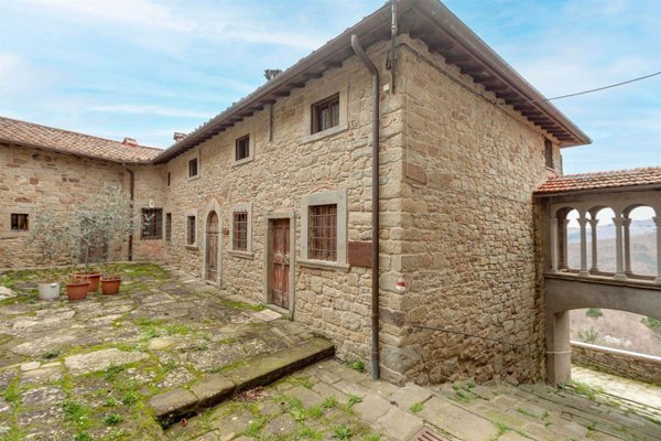 appartamento in vendita a Poppi in zona Sala