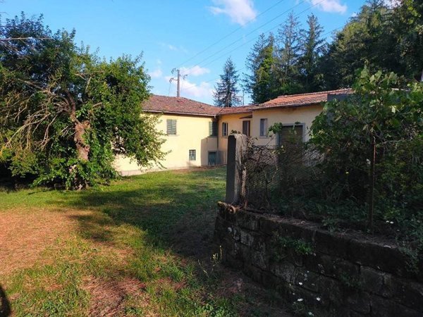 casa indipendente in vendita a Poppi