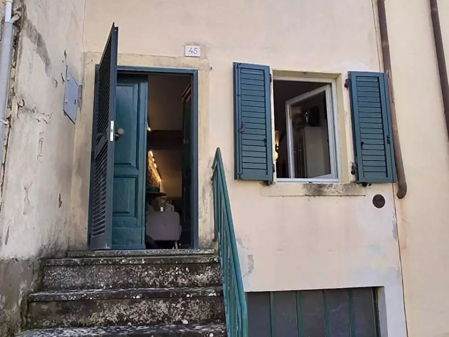 appartamento in vendita a Poppi in zona Moggiona