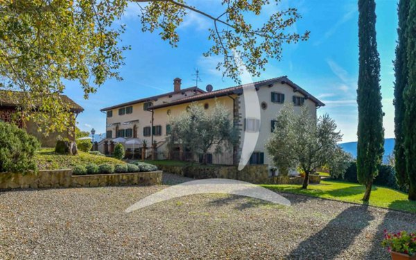 azienda agricola in vendita a Poppi in zona Sala