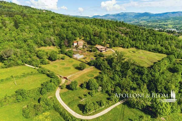casa indipendente in vendita a Poppi