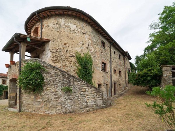 casa indipendente in vendita a Poppi