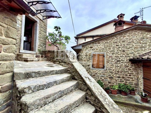 appartamento in vendita a Poppi