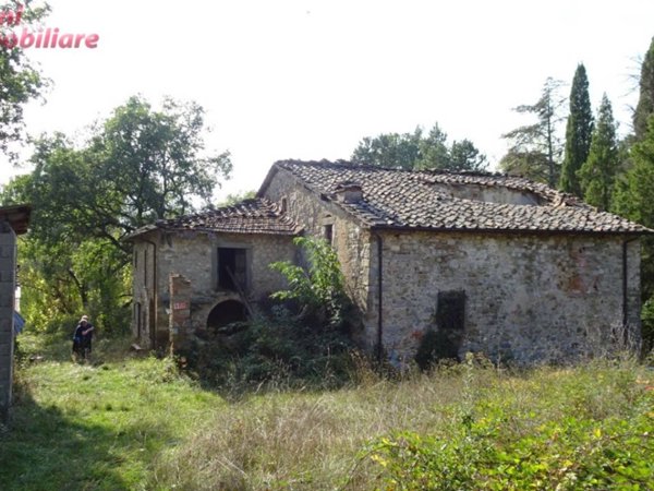 casa indipendente in vendita a Poppi in zona Lierna